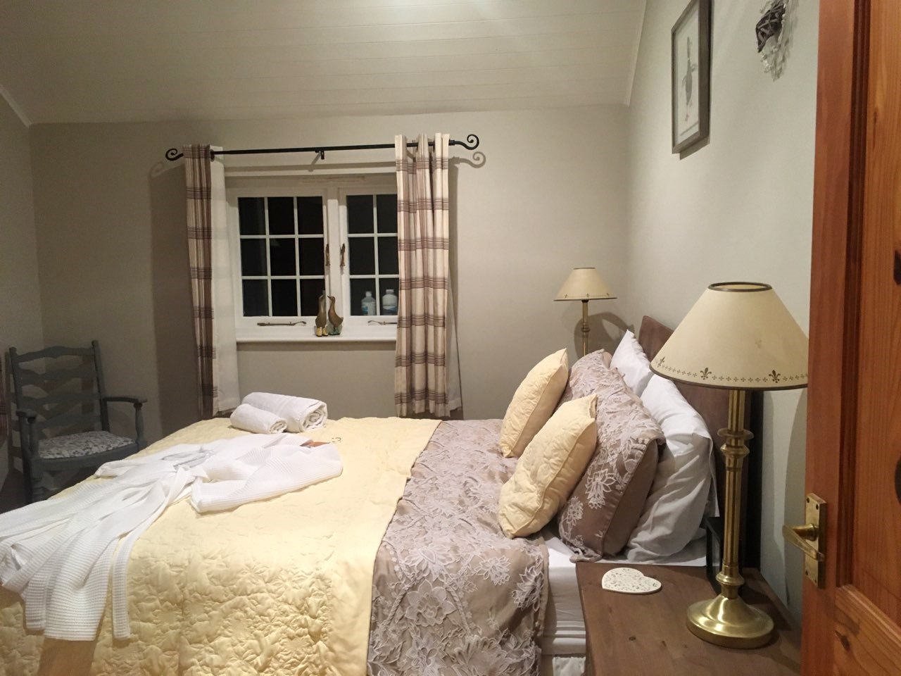 the main Cottage bedroom at the Old Rectory, Boduan